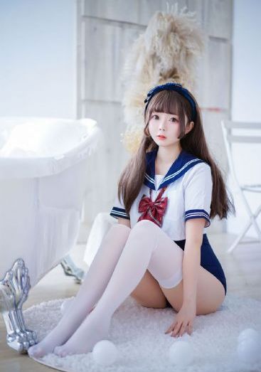 不穿内衣的瑜伽老师