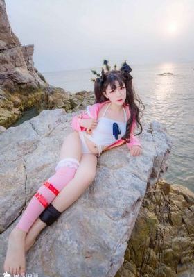 一二三四在线播放