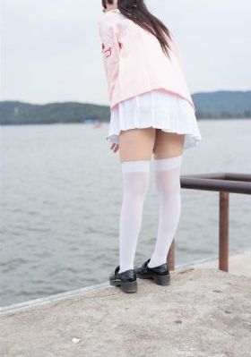 怪兽八号在线观看免费完整版
